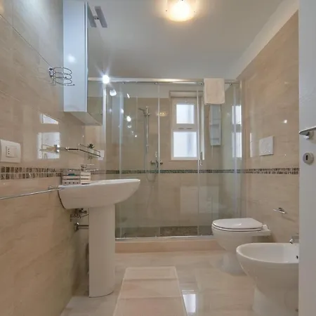 Bed & Breakfast D'amare - Stanza Rosa